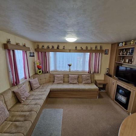 Homely 3 Bed Van @ Weymouth Bay Екстер'єр фото